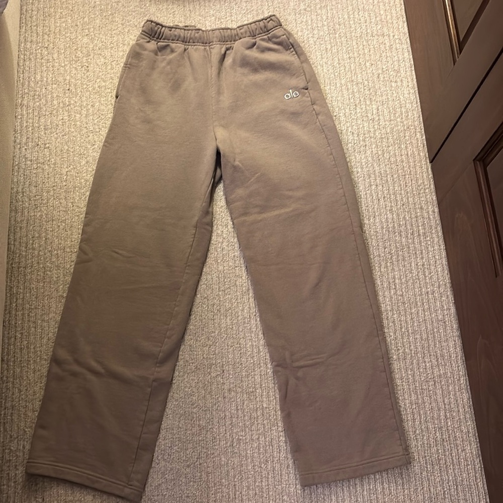 Alo Sweatpants
